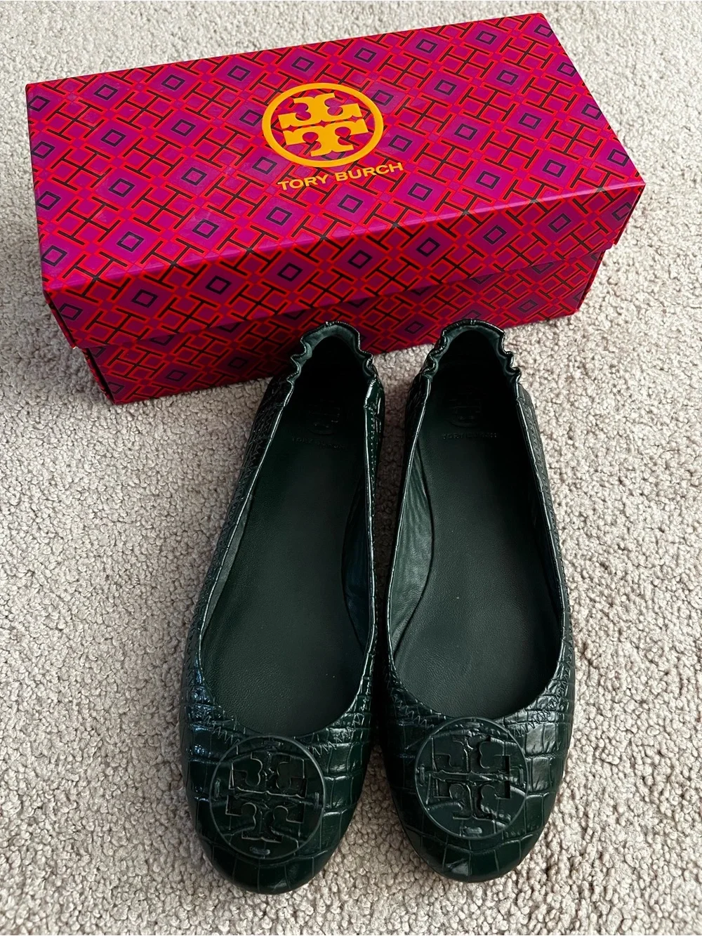 Tory Burch Green Croc-Embossed Minnie Travel Ballet Flats